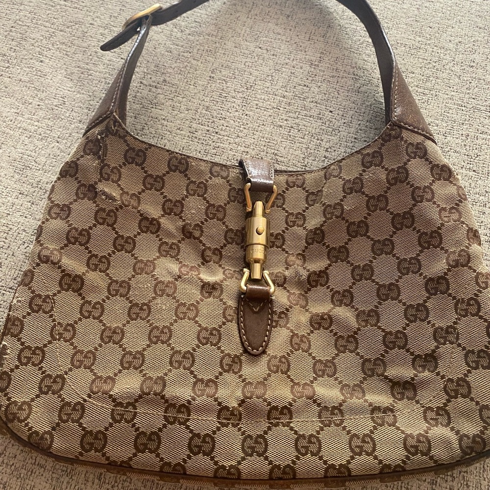 Authentic Gucci hobo Jackie 1961 bag with wallet